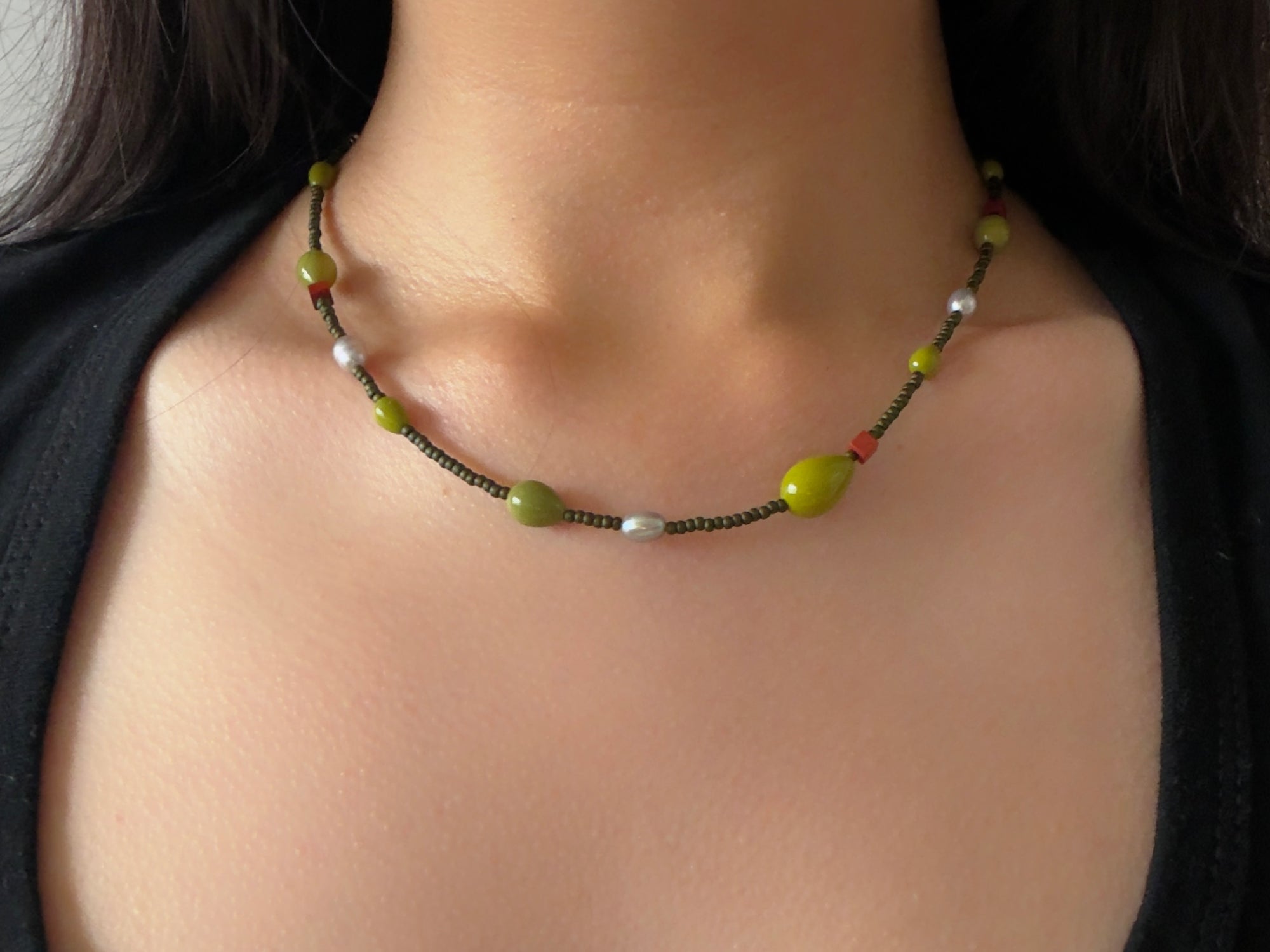 Castelvetrano Necklace: Pearl