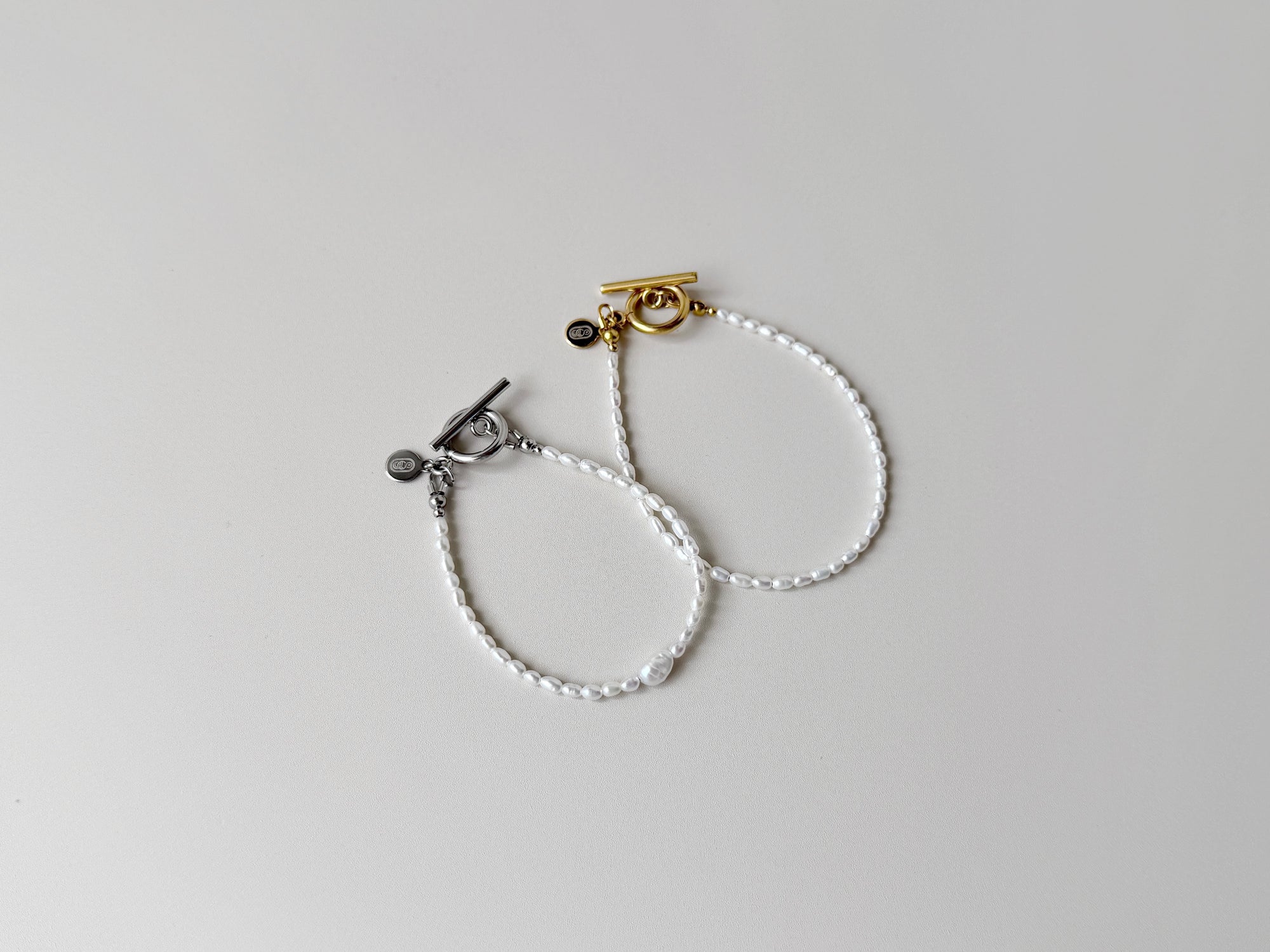 Aphrodite Pearl Bracelet