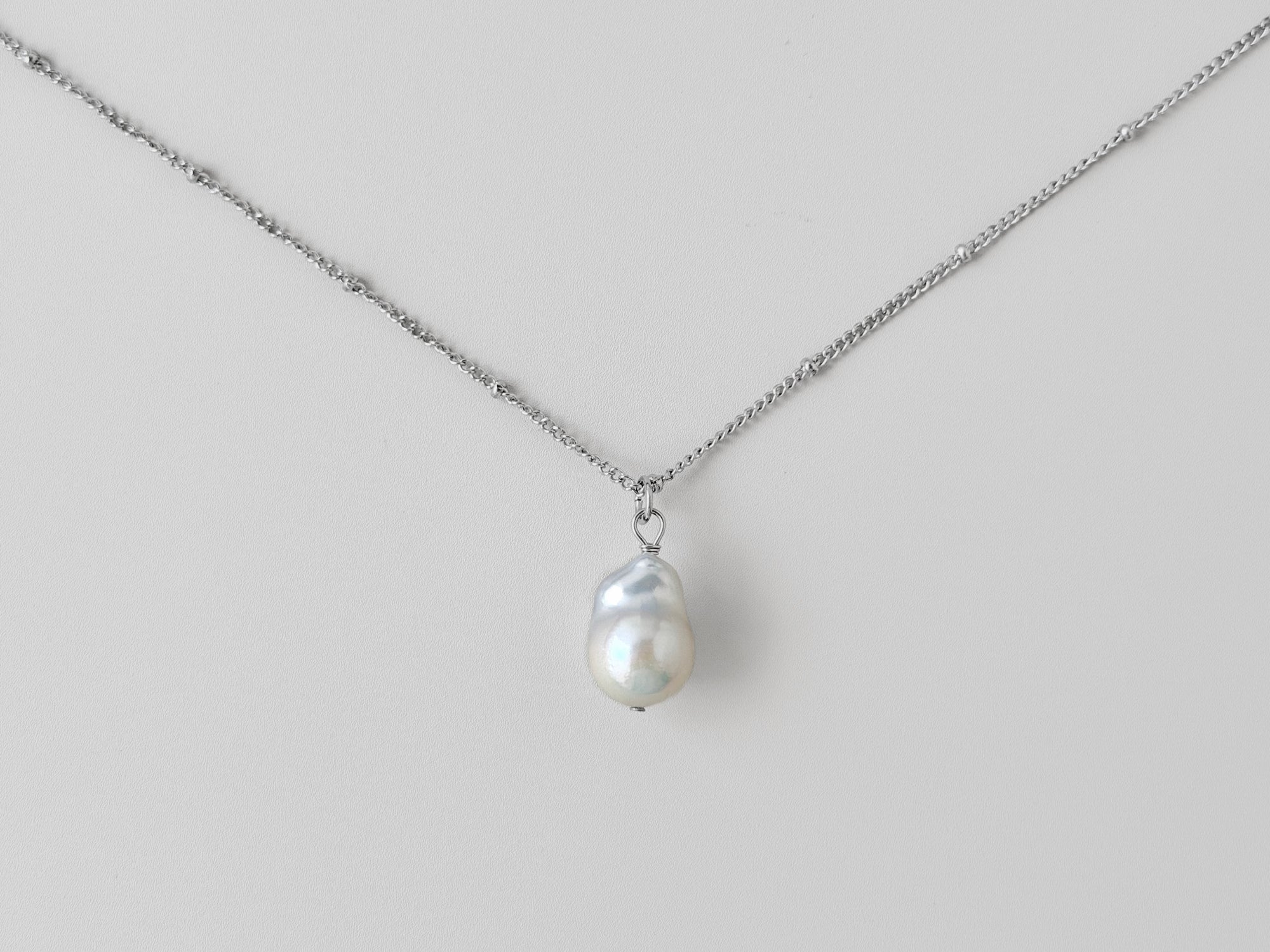 Baroque Pearl Necklace
