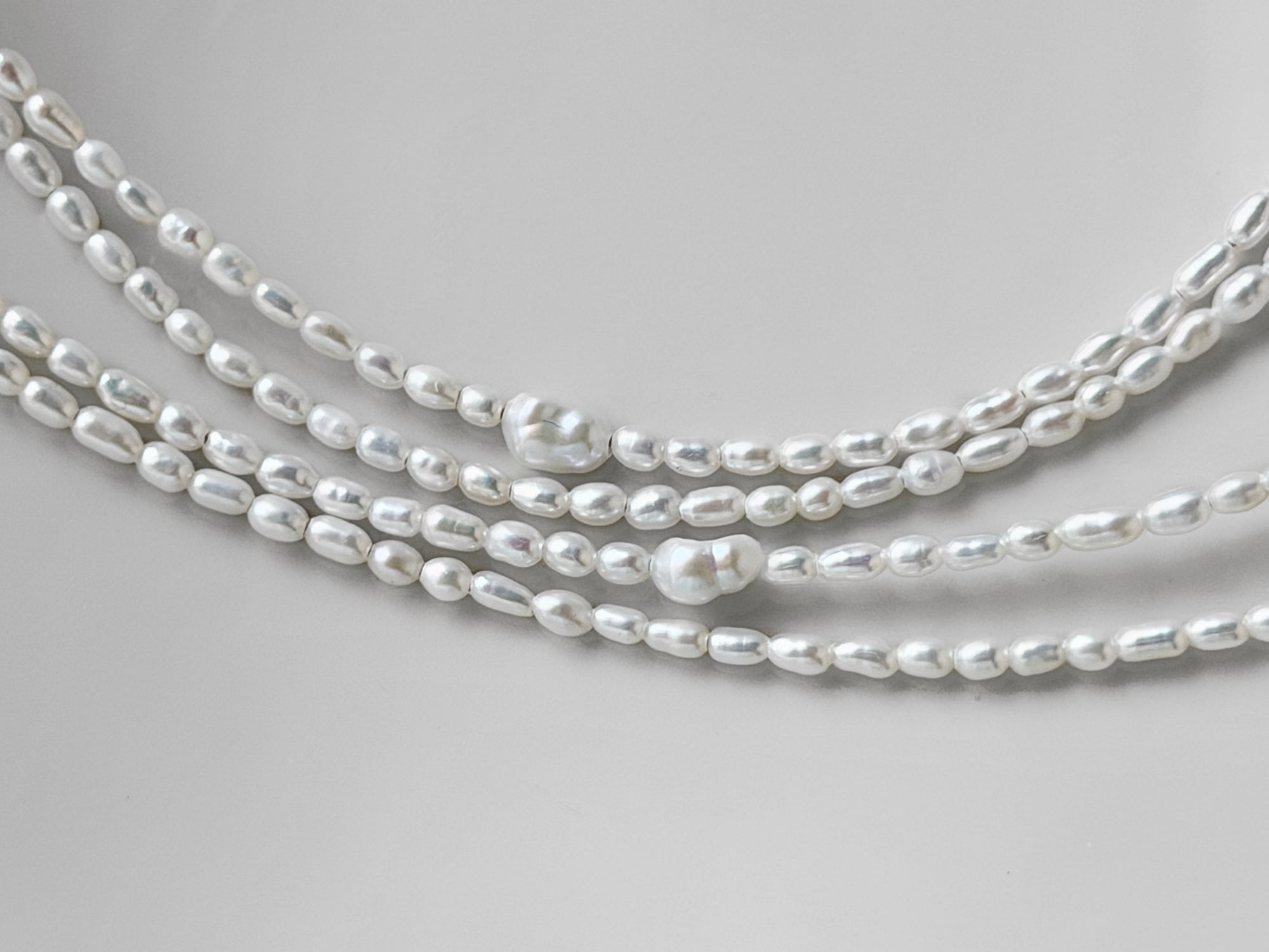 Aphrodite Pearl Necklace
