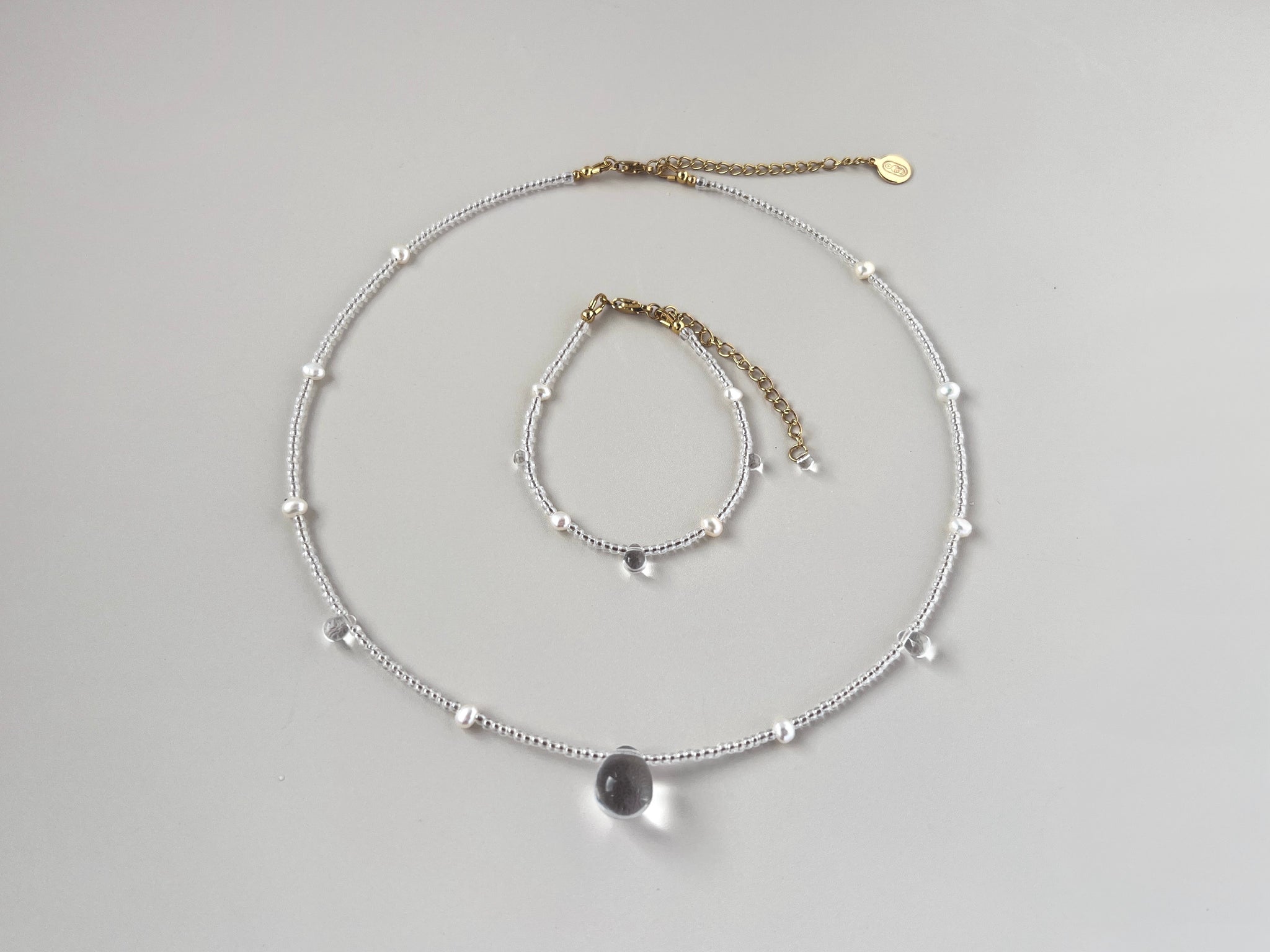 Classic White Chiaro Necklace