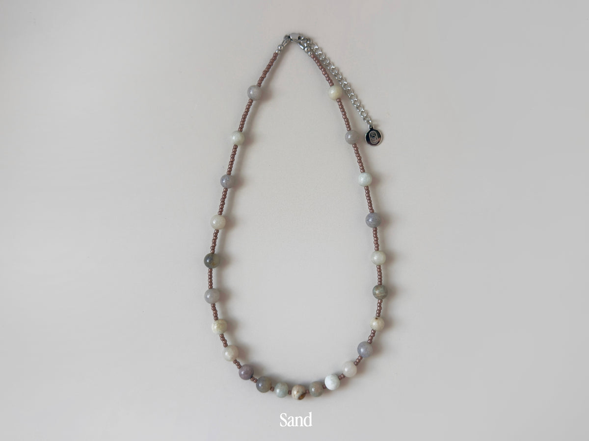 Limited Edition: Meringue Necklace (Piccolo in Mocha)