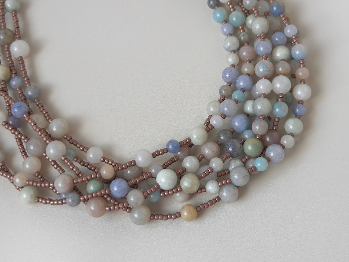 Limited Edition: Meringue Necklace (Piccolo in Mocha)